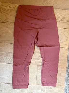 Lulu lemon align 25 in size 8